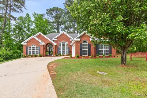 11483 St Joseph St, Northport, AL 35475