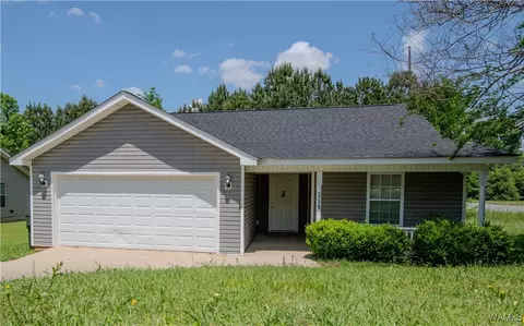 3738 Crescent Gardens Dr, Tuscaloosa, AL 35404
