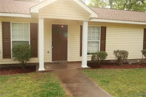 1520 29th Ave, Northport, AL 35476