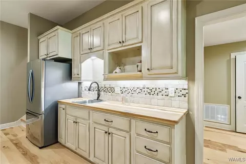 Kitchen - 17957 Romulus Rd, Ralph, AL 35480 photo 5 of 5