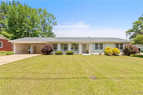 2954 30th St, Northport, AL 35476