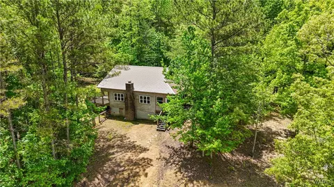 40 White Oak Lck, Fayette, AL 35555