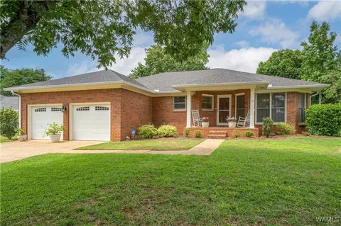 3714 Dearing Downs Dr, Tuscaloosa, AL 35405