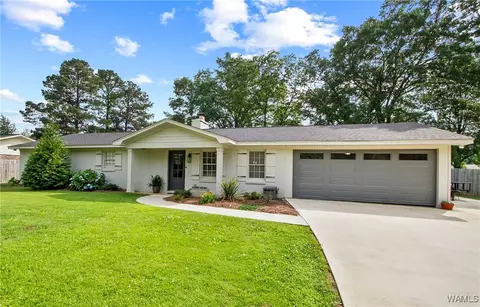 2507 Twin Mnr, Northport, AL 35476
