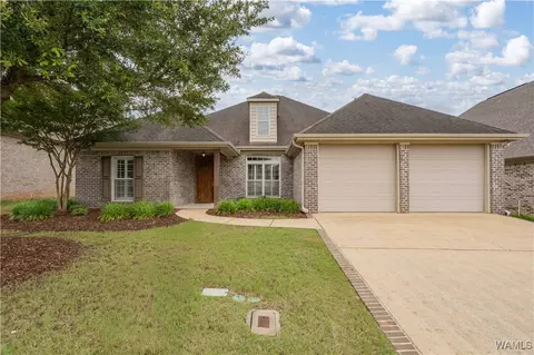 721 Old White Ln, Northport, AL 35473