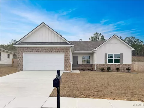 7410 Huntland Ln, Cottondale, AL 35453