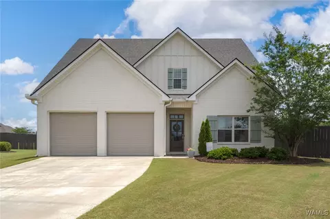 11210 Davis Pl, Northport, AL 35475
