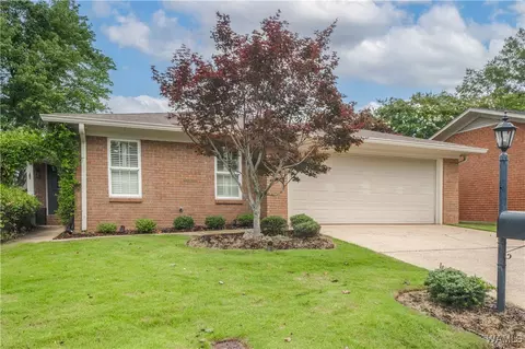 604 Beacon Ridge Rd, Tuscaloosa, AL 35406