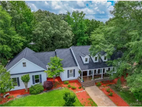 2821 County Rd 50, Moundville, AL 35474