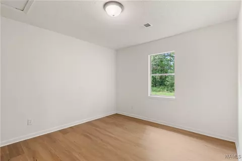 Bedroom - 13988 Northside Rd, Berry, AL 35546 photo 3 of 4