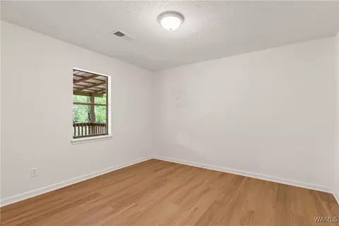Bedroom - 13988 Northside Rd, Berry, AL 35546 photo 2 of 4