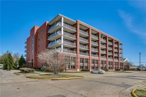 1018 Hackberry Ln #301, Tuscaloosa, AL 35401