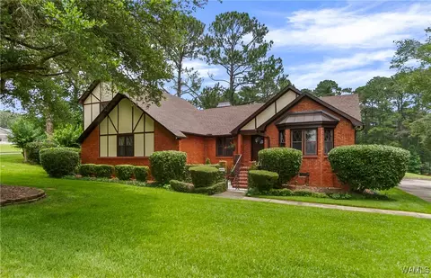 5302 Woodberry Ln, Tuscaloosa, AL 35405