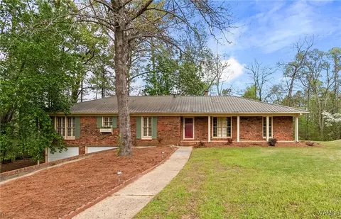600 Innsbruck Ct, Northport, AL 35473