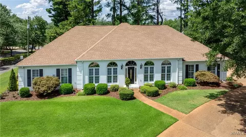 1137 Germantown Rd, Tuscaloosa, AL 35406