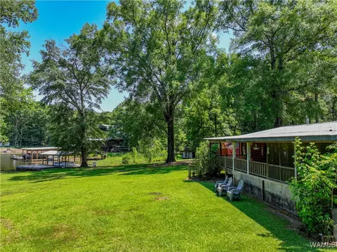 Exterior - 354 Gross Rd, Parrish, AL 35580 photo 4 of 12