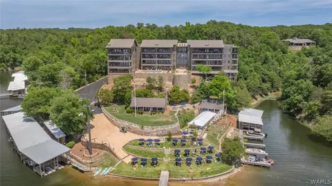 8540 Mountbatten Rd NE #102, Tuscaloosa, AL 35406