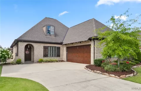 910 Arundell St, Tuscaloosa, AL 35406