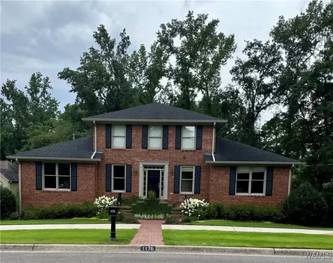 1176 Valley Forge Rd, Tuscaloosa, AL 35406