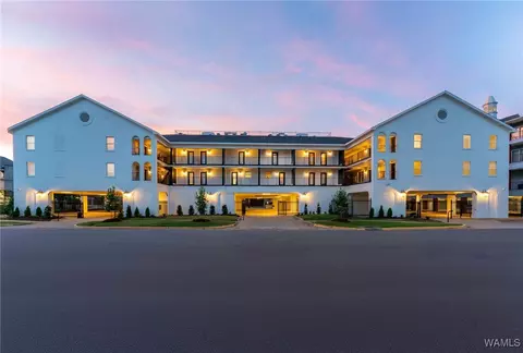 1228 8th St #105, Tuscaloosa, AL 35401