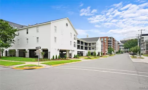 1228 8th St #423, Tuscaloosa, AL 35401
