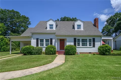 2410 22nd St, Northport, AL 35476