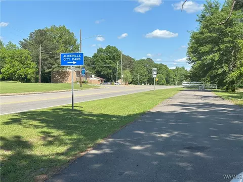154 11th St NE, Aliceville, AL 35442