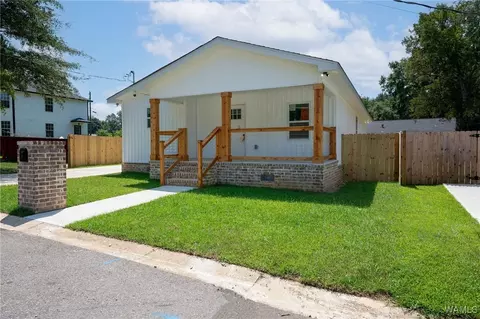 3617 14th St, Northport, AL 35476