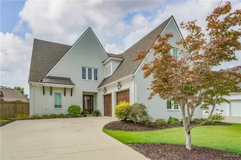 695 Carleton St, Tuscaloosa, AL 35406