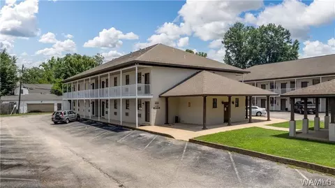1212 12th St #11, Tuscaloosa, AL 35401
