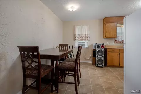 Dining - 106 Pecan St, Eutaw, AL 35462 photo 1 of 1