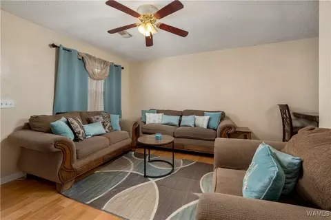 Living - 106 Pecan St, Eutaw, AL 35462 photo 1 of 2