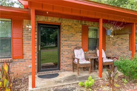 Exterior - 106 Pecan St, Eutaw, AL 35462 photo 2 of 6