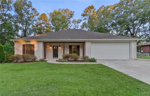 4702 Dove Creek Ave, Northport, AL 35473