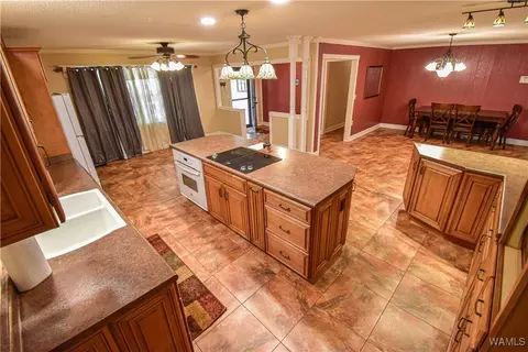 Kitchen - 23791 Highway 18 E, Berry, AL 35546 photo 4 of 6