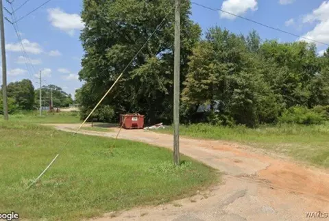 2223 Harrison Dr, Tuscaloosa, AL 35401