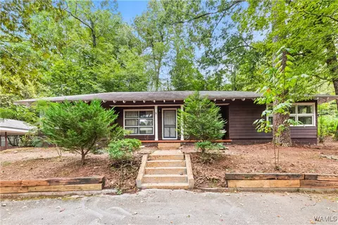 10 Lakeshore Dr, Tuscaloosa, AL 35404