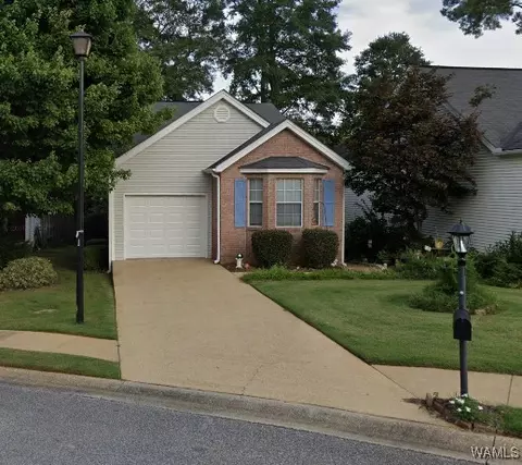 1023 Yellowhammer Ln, Northport, AL 35476
