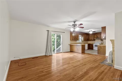 Living - 16699 Romulus Rd, Ralph, AL 35480 photo 1 of 5