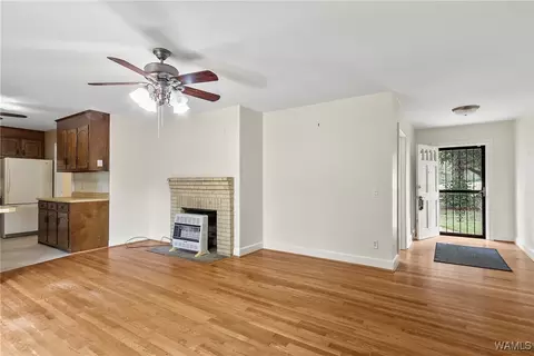 Living - 16699 Romulus Rd, Ralph, AL 35480 photo 3 of 5