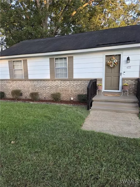 422 Brown Ave, Eutaw, AL 35462
