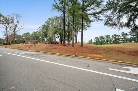 897 Indian Hills Dr, Tuscaloosa, AL 35406