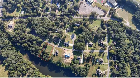 lot Apt 109 Cherokee Dr, Livingston, AL 35470