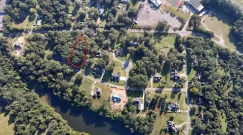 lot Apt 110 Cherokee Dr, Livingston, AL 35470