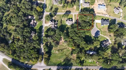 lot Apt 102 Cherokee Dr, Livingston, AL 35470