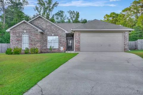 13908 Highland Pointe Dr, Northport, AL 35475