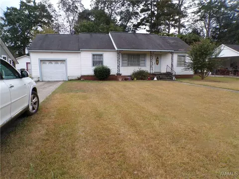 4909 Clover Rd, Tuscaloosa, AL 35401