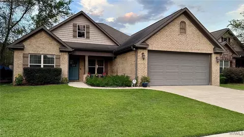 3012 Birch Way, Northport, AL 35475