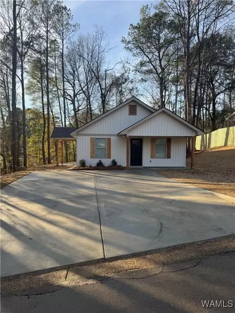 108 22nd Ave NE, Tuscaloosa, AL 35404