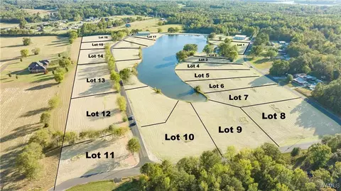 10 Hilltop Ests, Northport, AL 35475